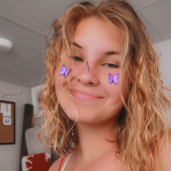 Meet your Posher, Maria - Picture 1 of 1